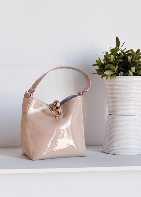 Bandolera Charol Corazon Beige