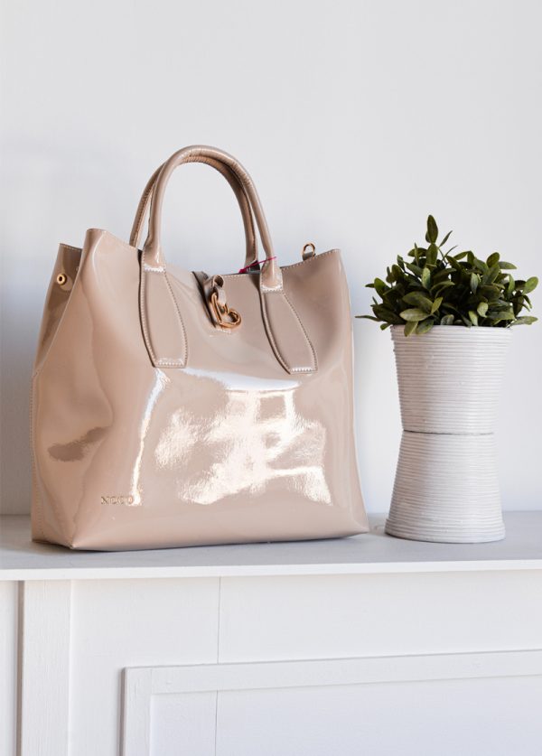 Tote Charol Corazon Beige