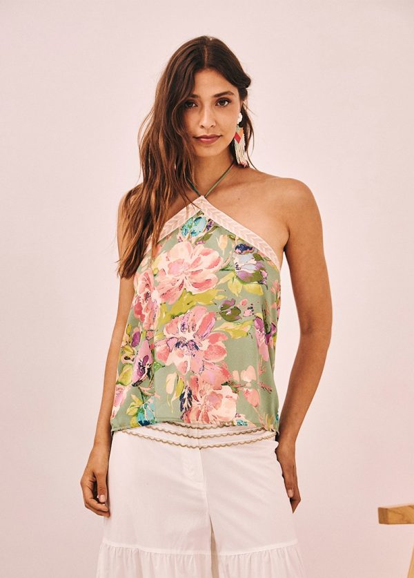 Top halter estampado con fornitura