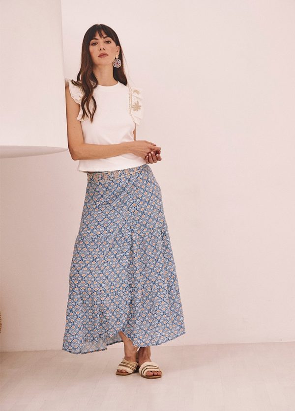 Falda pareo midi con estampado bordado