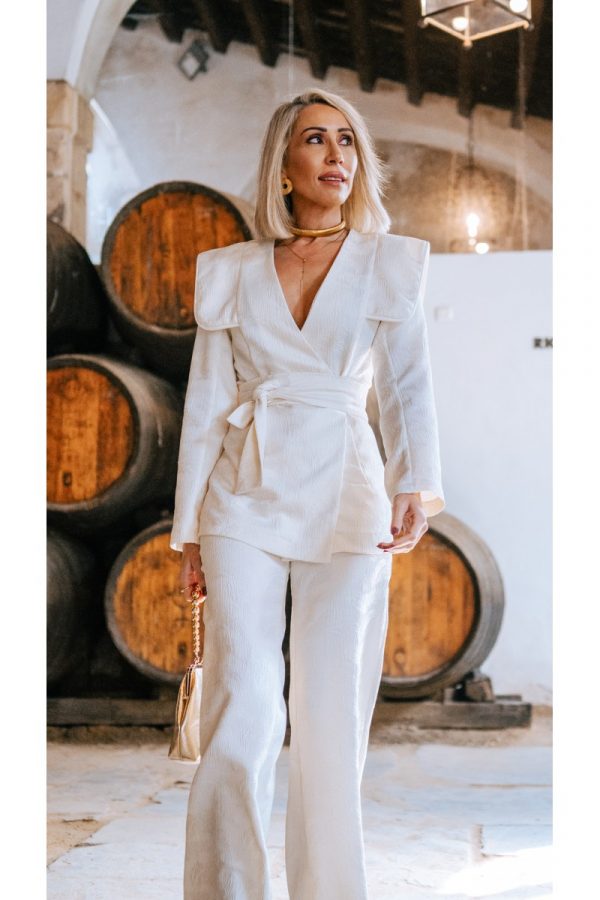 Traje Alfi
