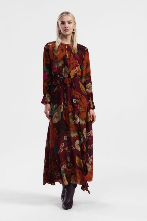 Vestido largo floral con mangas largas