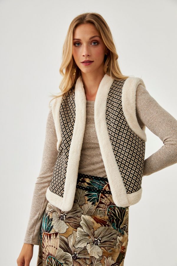 Chaleco Jacquard Punto con Borreguito